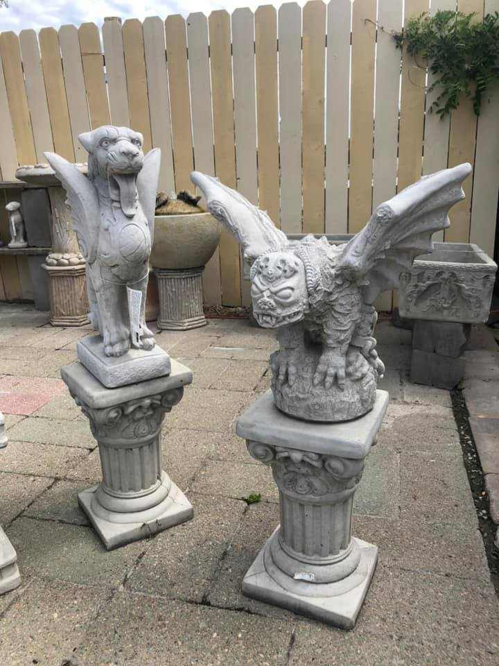 Unique Statuary