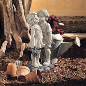 Young Sweethearts - Kissing Children Garden Statue